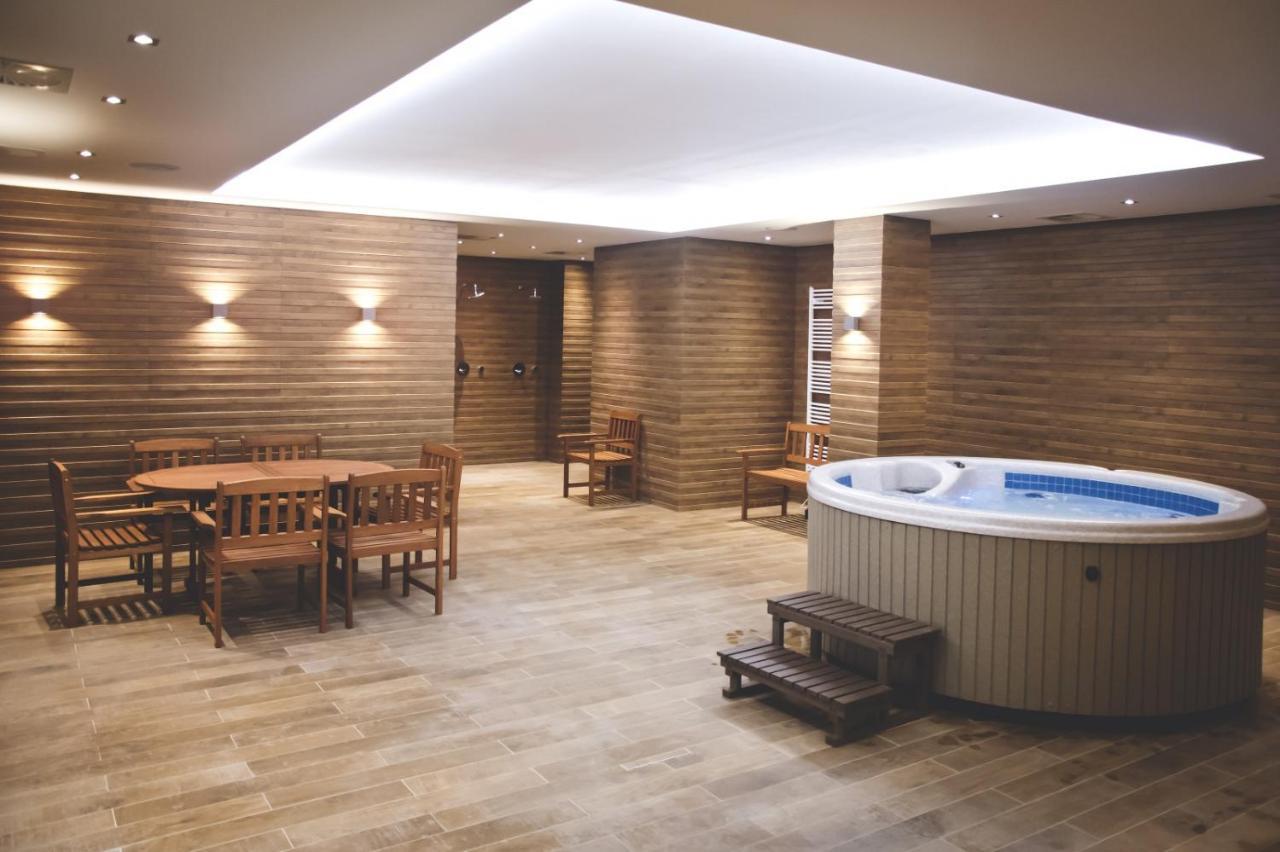 Apartman Rezidence Moser-Free Parking Garage Karlovy Vary Luaran gambar