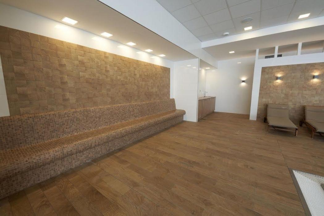 Apartman Rezidence Moser-Free Parking Garage Karlovy Vary Luaran gambar